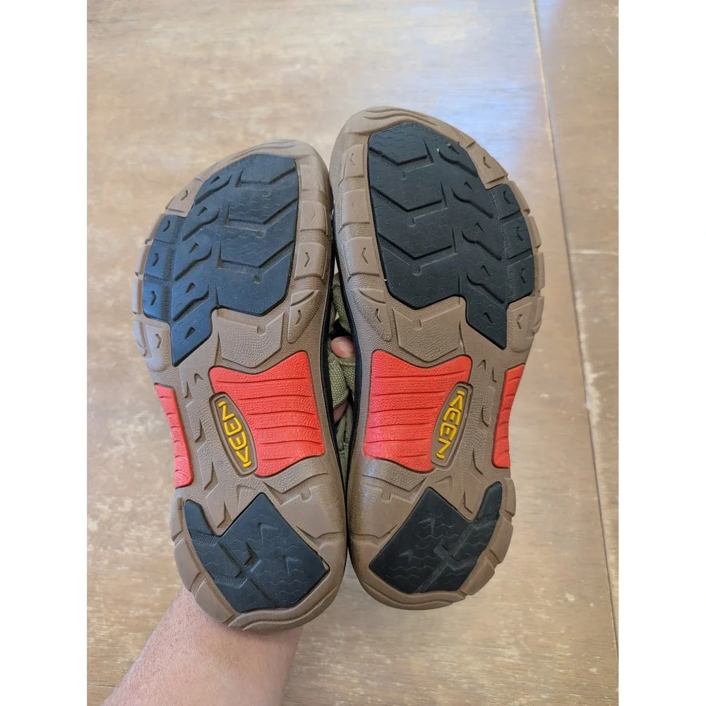 KEEN Newport H2 Kids Sport Sandals Olive Green Tan Size 6‎ Big Kid Hiking Water